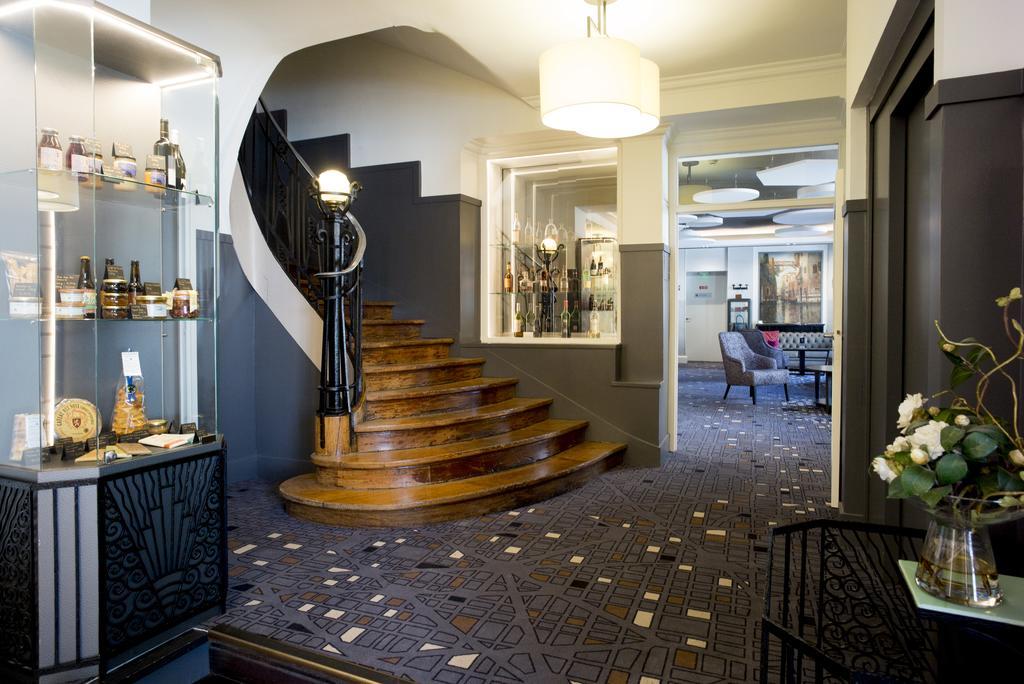 Hotel Mercure Rodez Cathedrale Bagian luar foto