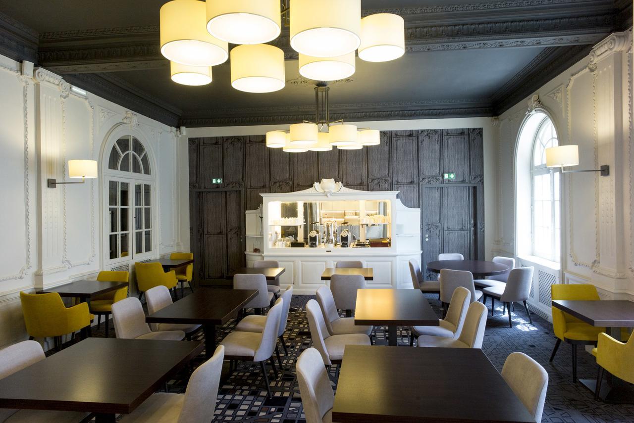 Hotel Mercure Rodez Cathedrale Bagian luar foto