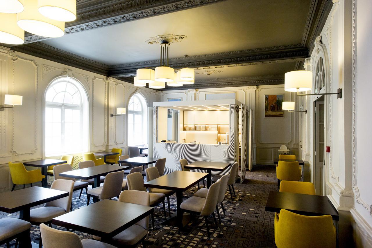 Hotel Mercure Rodez Cathedrale Bagian luar foto