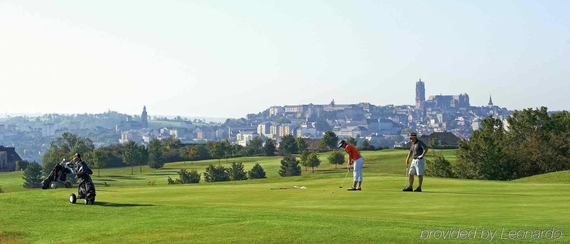 Hotel Mercure Rodez Cathedrale Bagian luar foto